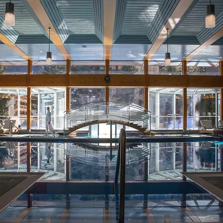 モンセルヴァン パレス ホテル ツェルマット