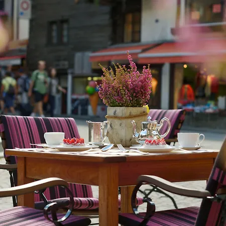 Szálloda Mont Cervin Palace