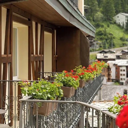 Mont Cervin Palace Hotel