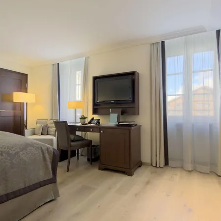 Mont Cervin Palace 5* צרמט