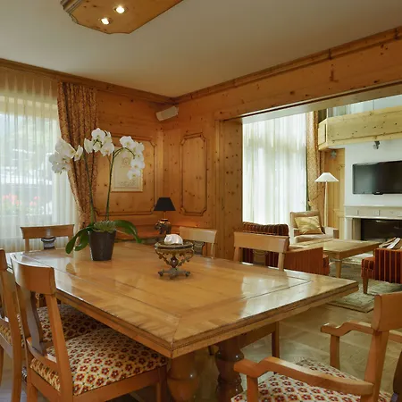 Отель Mont Cervin Palace 5*