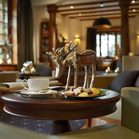 Отель Mont Cervin Palace Церматт