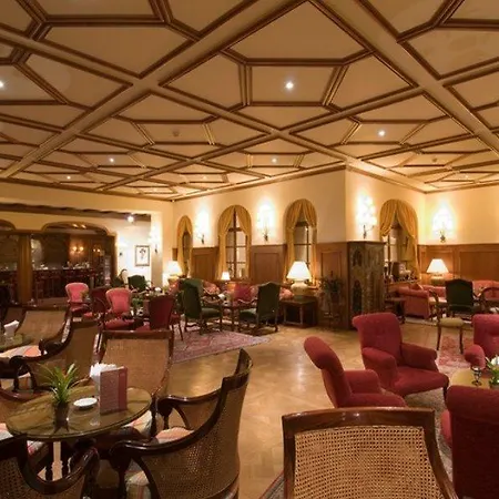 Отель Mont Cervin Palace Церматт