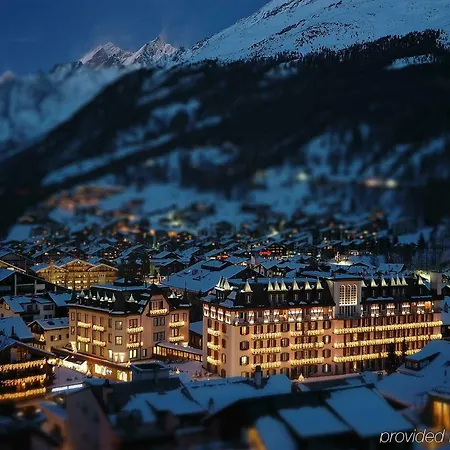 Отель Mont Cervin Palace Церматт